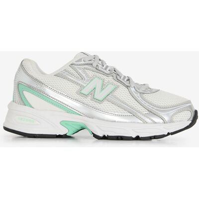 New Balance 740 beige/vert 38 femme - Publicité New Balance 740 beige/vert 38 femme - Publicité