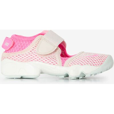 Nike Rift beige/rose 35 femme - Publicité Nike Rift beige/rose 35 femme - Publicité