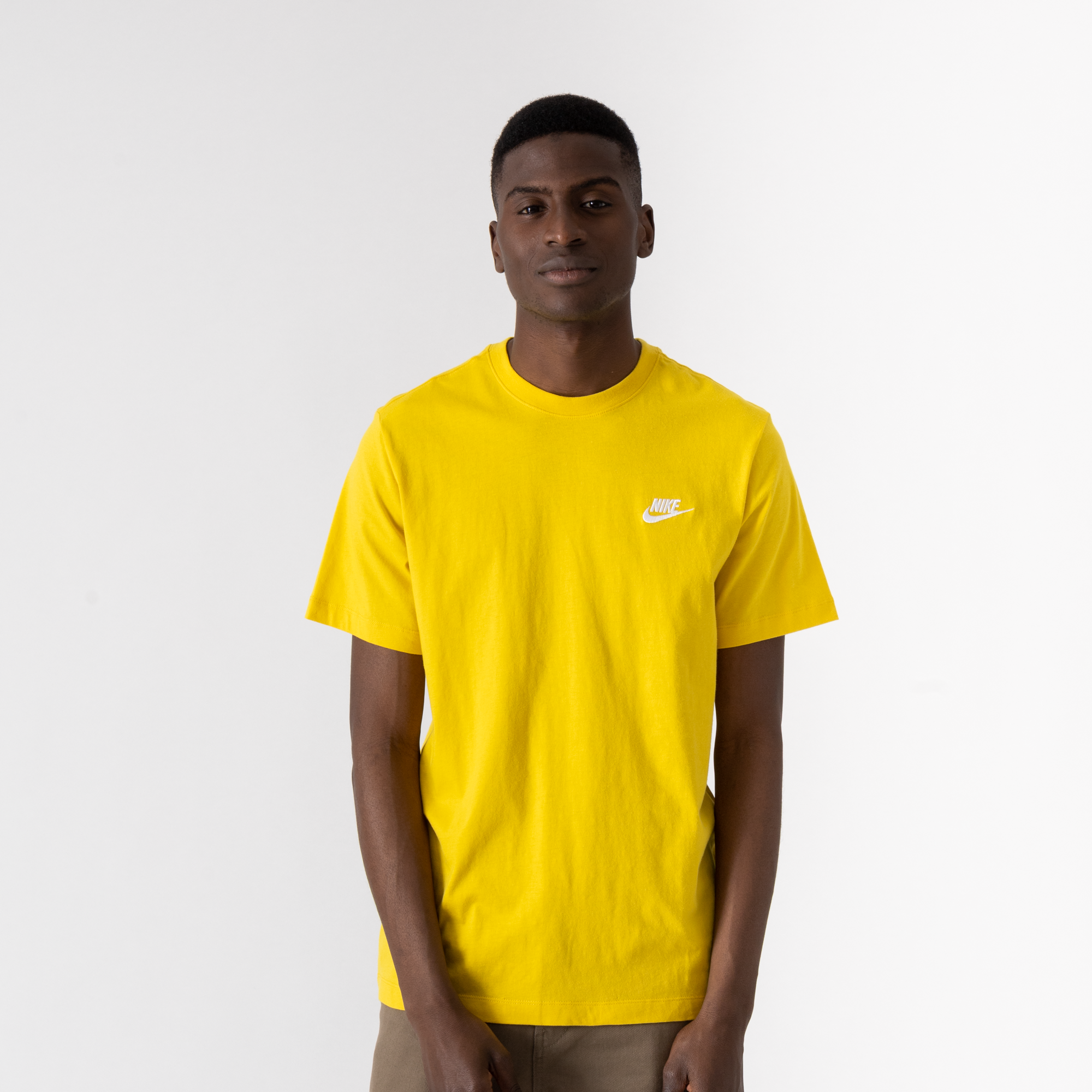 Nike Tee Shirt Club  - jaune - Size: l - male