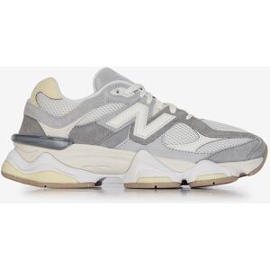 New Balance 9060 gris/rose 38,5 femme - Publicité New Balance 9060 gris/rose 38,5 femme - Publicité