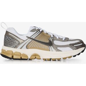 Nike Zoom Vomero 5 gris/marron 37,5 femme - Publicité Nike Zoom Vomero 5 gris/marron 37,5 femme - Publicité