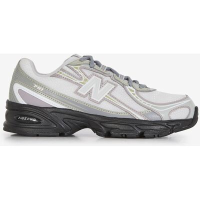 New Balance 740 gris/noir 36 femme - Publicité New Balance 740 gris/noir 36 femme - Publicité