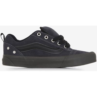 Vans Knu Skool gris/noir 39 femme - Publicité Vans Knu Skool gris/noir 39 femme - Publicité