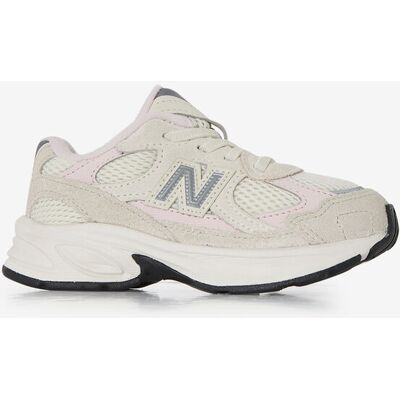 New Balance 2010 - Bébé beige/rose 26 unisexe - Publicité New Balance 2010 - Bébé beige/rose 26 unisexe - Publicité