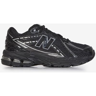 New Balance 1906 - Enfant noir/argent 31 unisexe - Publicité New Balance 1906 - Enfant noir/argent 31 unisexe - Publicité