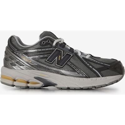 New Balance 1906 gris/orange 37 femme - Publicité New Balance 1906 gris/orange 37 femme - Publicité