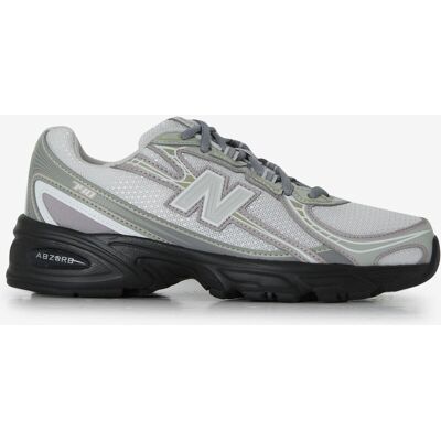 New Balance 740 gris/noir 38 femme - Publicité New Balance 740 gris/noir 38 femme - Publicité