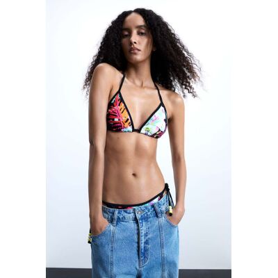 Desigual Haut de bikini daiquiri BLACK XL female - Publicité Desigual Haut de bikini daiquiri BLACK XL female - Publicité