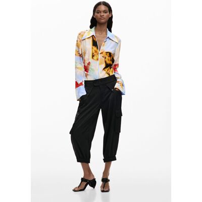 Desigual Pantalon capri cargo BLACK L female - Publicité Desigual Pantalon capri cargo BLACK L female - Publicité