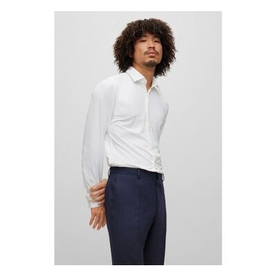 HUGO pour homme. 50481195 Chemise Kenno blanche (45), Casuel, Polyamide, Manche longue - Publicité HUGO pour homme. 50481195 Chemise Kenno blanche (45), Casuel, Polyamide, Manche longue - Publicité