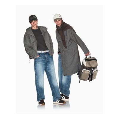 Giorgio Armani A X Armani Exchange pour homme. XM000076AF24441MB001 Pantalon 5 poches Pantalon bleu (29), Casuel, Coton - Publicité Giorgio Armani A X Armani Exchange pour homme. XM000076AF24441MB001 Pantalon 5 poches Pantalon bleu (29), Casuel, Coton - Publicité