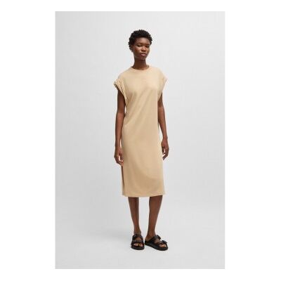 Boss pour femme. 50540442 Robe en tricot à manches capuchon beiges (S), Casuel, Modal, Manche courte - Publicité Boss pour femme. 50540442 Robe en tricot à manches capuchon beiges (S), Casuel, Modal, Manche courte - Publicité