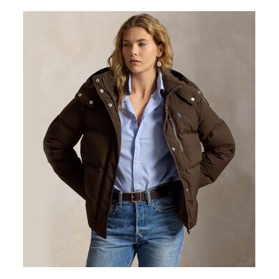 Polo Ralph Lauren pour femme. 211B17285002 Veste matelassée en duvet marron (S), Casuel, Polyester - Publicité Polo Ralph Lauren pour femme. 211B17285002 Veste matelassée en duvet marron (S), Casuel, Polyester - Publicité