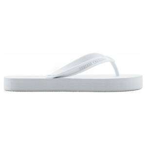 Giorgio Armani A X Armani Exchange pour femme. XDQ010XV700K681 Baskets XDQ010 blanc (36), Plat, Aucun, Beachwear - Publicité Giorgio Armani A X Armani Exchange pour femme. XDQ010XV700K681 Baskets XDQ010 blanc (36), Plat, Aucun, Beachwear - Publicité