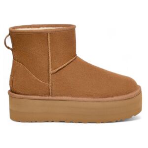 UGG pour femme. 1134991 Bottes en cuir W Classic Mini marron (39), 3 à 5 cm, Aucun, Casuel - Publicité UGG pour femme. 1134991 Bottes en cuir W Classic Mini marron (39), 3 à 5 cm, Aucun, Casuel - Publicité