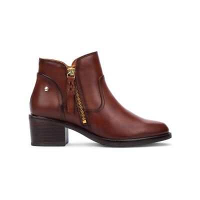 Pikolinos pour femme. W2D-8674 Bottines à talons hauts en cuir marron Bacarot (37), 5 à 8 cm, Fermeture éclair, Casuel - Publicité Pikolinos pour femme. W2D-8674 Bottines à talons hauts en cuir marron Bacarot (37), 5 à 8 cm, Fermeture éclair, Casuel - Publicité