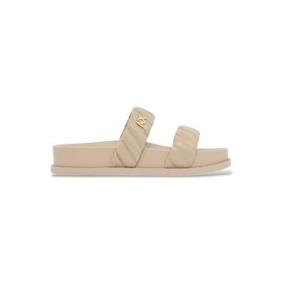 Giorgio Armani A X Armani Exchange pour femme. XW002574AF22799U6223 Sandales Design beige (38), Plat, Aucun, Casuel - Publicité Giorgio Armani A X Armani Exchange pour femme. XW002574AF22799U6223 Sandales Design beige (38), Plat, Aucun, Casuel - Publicité
