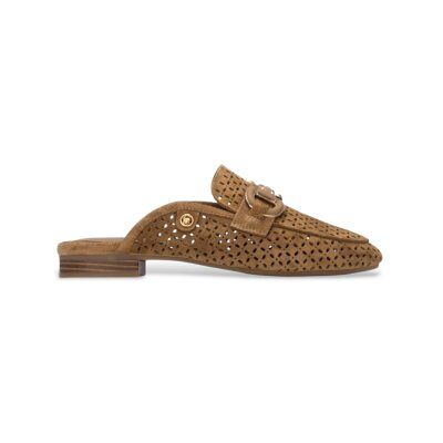Carmela pour femme. 16313801-CAMEL Chaussures en cuir 163138 marron (36), 1 à 3 cm, Aucun, Casuel, Classique - Publicité Carmela pour femme. 16313801-CAMEL Chaussures en cuir 163138 marron (36), 1 à 3 cm, Aucun, Casuel, Classique - Publicité