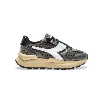 Diadora pour femme. 201182210 Mercury Elite Cobra Leather Sneakers Used black (36), Cuir, Noir, 3 à 5 cm, Lacets, Casuel - Publicité Diadora pour femme. 201182210 Mercury Elite Cobra Leather Sneakers Used black (36), Cuir, Noir, 3 à 5 cm, Lacets, Casuel - Publicité