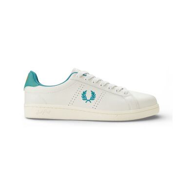 Fred Perry pour homme. B6312-349 Baskets en cuir B721 blanc (45), Plat, Lacets, Casuel - Publicité Fred Perry pour homme. B6312-349 Baskets en cuir B721 blanc (45), Plat, Lacets, Casuel - Publicité
