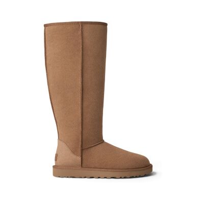 UGG pour femme. 1182132 Bottes en cuir Classic Ultra Tall marron (36), Plat, Aucun, Casuel - Publicité UGG pour femme. 1182132 Bottes en cuir Classic Ultra Tall marron (36), Plat, Aucun, Casuel - Publicité