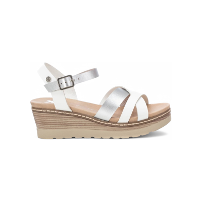Xti pour femme. 14285301-BLANCO Sandales 142853 blanc (37), 5 à 8 cm, Boucle, Casuel - Publicité Xti pour femme. 14285301-BLANCO Sandales 142853 blanc (37), 5 à 8 cm, Boucle, Casuel - Publicité