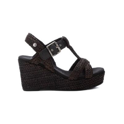 Xti pour femme. 14383303-NEGRO Sandales 143833 noir (37), 8 à 10 cm, Boucle, Casuel - Publicité Xti pour femme. 14383303-NEGRO Sandales 143833 noir (37), 8 à 10 cm, Boucle, Casuel - Publicité