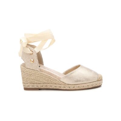 Xti pour femme. 14384108-ORO Sandales en cuir 143841 doré (41), 5 à 8 cm, Lacets, Casuel - Publicité Xti pour femme. 14384108-ORO Sandales en cuir 143841 doré (41), 5 à 8 cm, Lacets, Casuel - Publicité