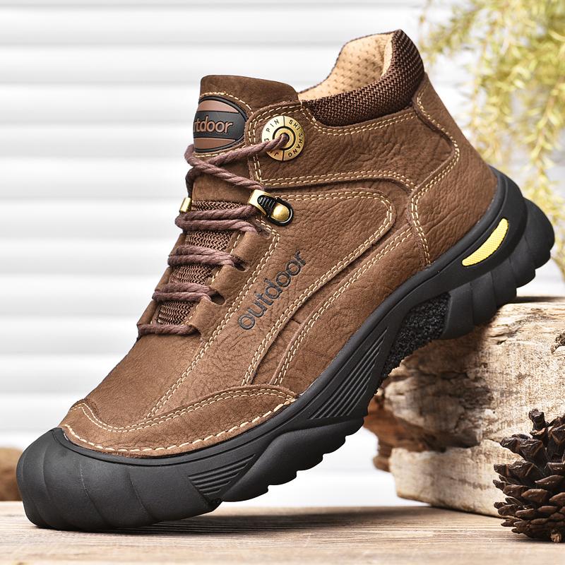 Men s Fur-lined Cowhide Snow Boots Outdoor Non-slip Sports Ankle Boots Thickened Mountaineering High-top Shoes Men s Outdoor Fleece-lined Short Boots