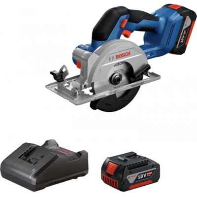 Scie circulaire Bosch GKS 18V-51 - Sans balais, 2 batteries - Publicité Scie circulaire Bosch GKS 18V-51 - Sans balais, 2 batteries - Publicité