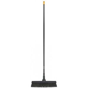 Fiskars Solid (L) Balai de jardin multi-usages, 172cm 1025926 - Publicité Fiskars Solid (L) Balai de jardin multi-usages, 172cm 1025926 - Publicité