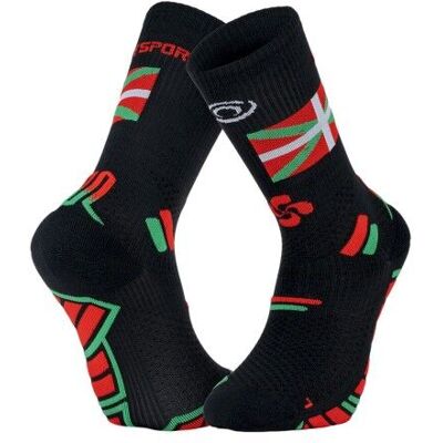 BV Sport - Trail Ultra 2 High - Chaussettes trail Pays Basque Noir - 42 - 44 - Publicité BV Sport - Trail Ultra 2 High - Chaussettes trail Pays Basque Noir - 42 - 44 - Publicité