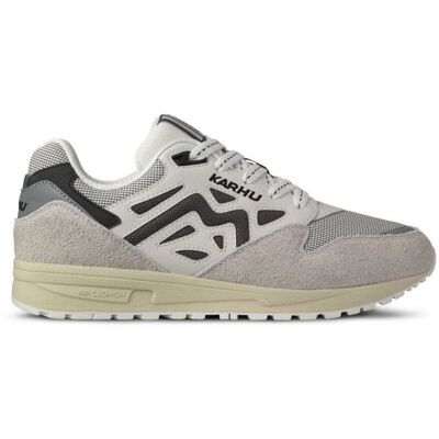 Karhu - Legacy 96 - Chaussures lifestyle Foggy Dew / Turbulence - 42.5 - Publicité Karhu - Legacy 96 - Chaussures lifestyle Foggy Dew / Turbulence - 42.5 - Publicité