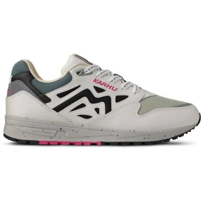 Karhu - Legacy 96 - Chaussures lifestyle Bright White / Jet Black - 38 - Publicité Karhu - Legacy 96 - Chaussures lifestyle Bright White / Jet Black - 38 - Publicité