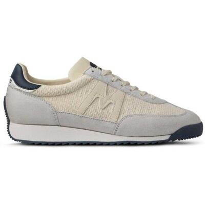 Karhu - Mestari - Chaussures lifestyle Foggy Dew / Turtledove - 42.5 - Publicité Karhu - Mestari - Chaussures lifestyle Foggy Dew / Turtledove - 42.5 - Publicité