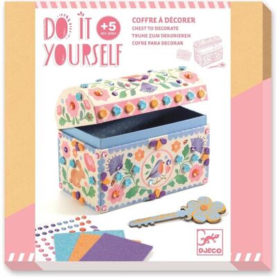 Djeco Bricolage - Coffre à trésor Trésors précieux - Publicité Djeco Bricolage - Coffre à trésor Trésors précieux - Publicité