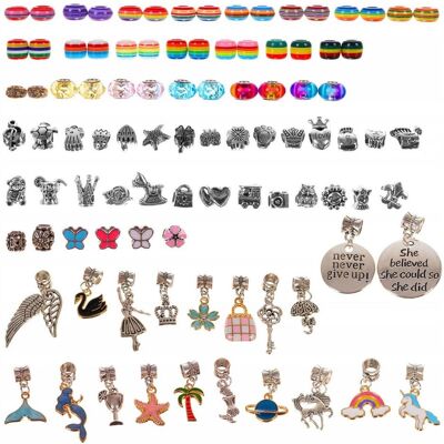 Northix Grand Kit de Bijoux pour Enfants - Perles et Charms - Publicité Northix Grand Kit de Bijoux pour Enfants - Perles et Charms - Publicité