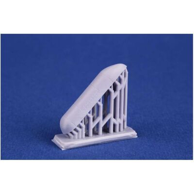 CMK B-26 Tail Shell Case Collector / pour kit ICM - Publicité CMK B-26 Tail Shell Case Collector / pour kit ICM - Publicité
