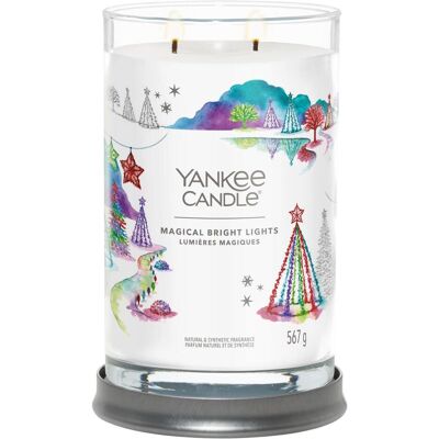 Yankee Candle, Bougie parfumée, Bougie parfumée Magical Bright Lights Signature Large Tumbler (567 g) - Publicité Yankee Candle, Bougie parfumée, Bougie parfumée Magical Bright Lights Signature Large Tumbler (567 g) - Publicité