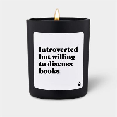 Chatty Candles, Bougie parfumée, Duftkerze Flowery Introverted but willing to discuss books - Publicité Chatty Candles, Bougie parfumée, Duftkerze Flowery Introverted but willing to discuss books - Publicité