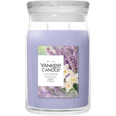 Yankee Candle, Bougie parfumée, Lavande et vanille - Publicité Yankee Candle, Bougie parfumée, Lavande et vanille - Publicité