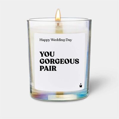 Chatty Candles, Bougie parfumée, Bougie parfumée Woody Happy wedding day you gorgeous pair - Publicité Chatty Candles, Bougie parfumée, Bougie parfumée Woody Happy wedding day you gorgeous pair - Publicité