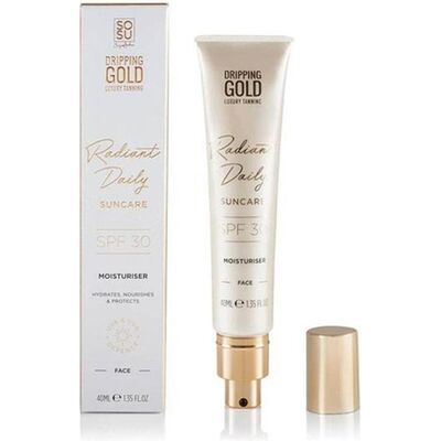 SOSU Cosmetics Dripping Gold SPF 30 Hydratant - Crème visage quotidienne - Publicité SOSU Cosmetics Dripping Gold SPF 30 Hydratant - Crème visage quotidienne - Publicité