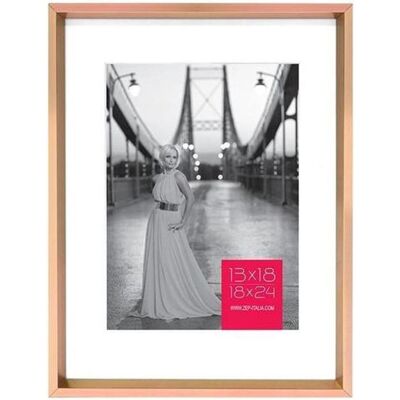 Cadre en aluminium Zep ALPC24 - 13x18 / 18x24 cm - Publicité Cadre en aluminium Zep ALPC24 - 13x18 / 18x24 cm - Publicité