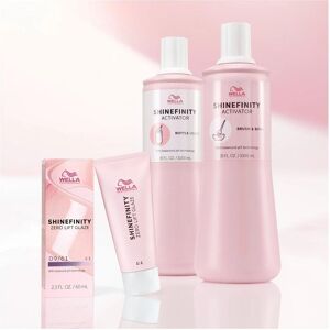 Wella Professionals Épice Paprika Shinefinity - Coloration capillaire - 60ml - Publicité Wella Professionals Épice Paprika Shinefinity - Coloration capillaire - 60ml - Publicité