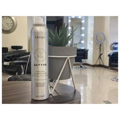 Kemon, Shampoing, Actyva Volume And Body Dry Shampoo 200ml (Shampoing sec, 200 ml) - Publicité Kemon, Shampoing, Actyva Volume And Body Dry Shampoo 200ml (Shampoing sec, 200 ml) - Publicité