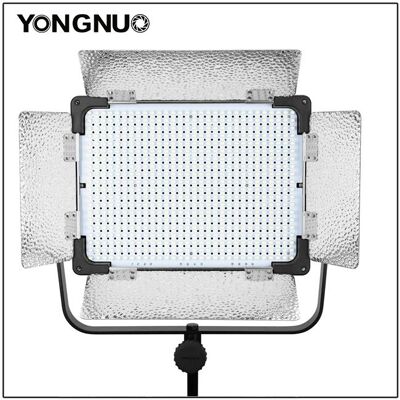 Yongnuo LED 3200-5600k (éclairage de studio), Lumière continue - Publicité Yongnuo LED 3200-5600k (éclairage de studio), Lumière continue - Publicité