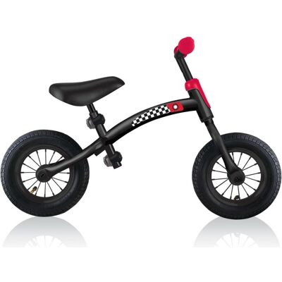 Globber Go Bike Air - Vélo d'équilibre - Noir Rouge - Publicité Globber Go Bike Air - Vélo d'équilibre - Noir Rouge - Publicité