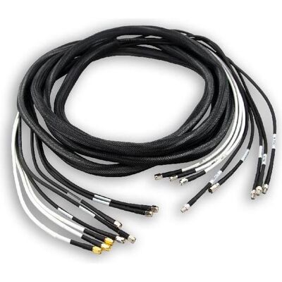 Panorama Antennas EFA-2025-5 - Kit de câbles pour antennes de véhicules 5 m, 2x LTE + 1x GPS (Câble d'antenne), Câble d'antenne - Publicité Panorama Antennas EFA-2025-5 - Kit de câbles pour antennes de véhicules 5 m, 2x LTE + 1x GPS (Câble d'antenne), Câble d'antenne - Publicité