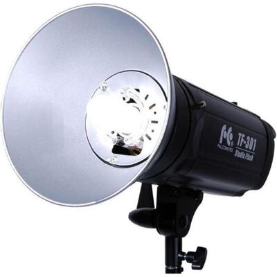 Falcon Eyes Studioblitz TF-301 Numérique - Flash Studio 300 W - Publicité Falcon Eyes Studioblitz TF-301 Numérique - Flash Studio 300 W - Publicité